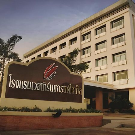 Western Grand Hotel Ratchaburi Ban Bang Kra Dış mekan fotoğraf