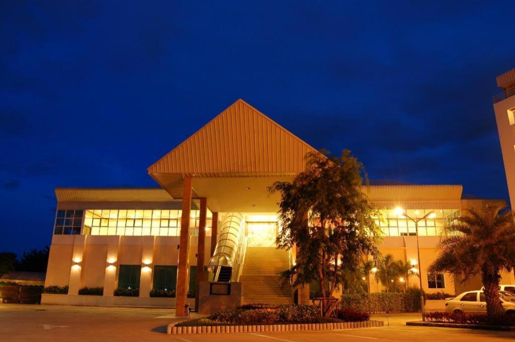 Western Grand Hotel Ratchaburi Ban Bang Kra Dış mekan fotoğraf