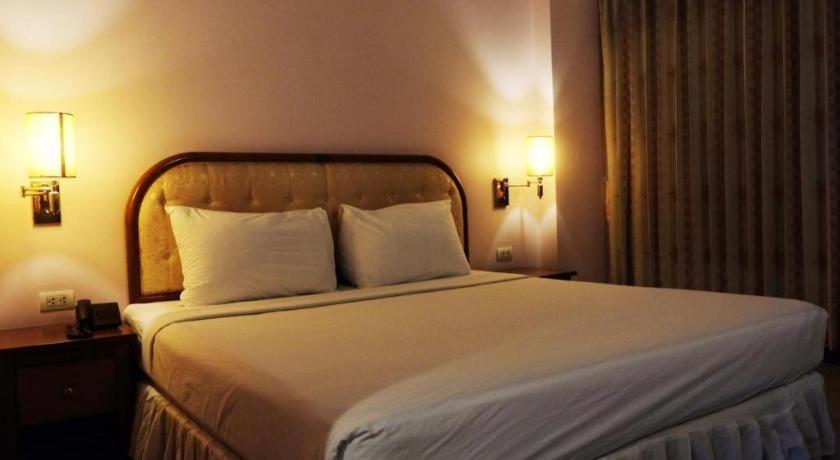 Western Grand Hotel Ratchaburi Ban Bang Kra Dış mekan fotoğraf