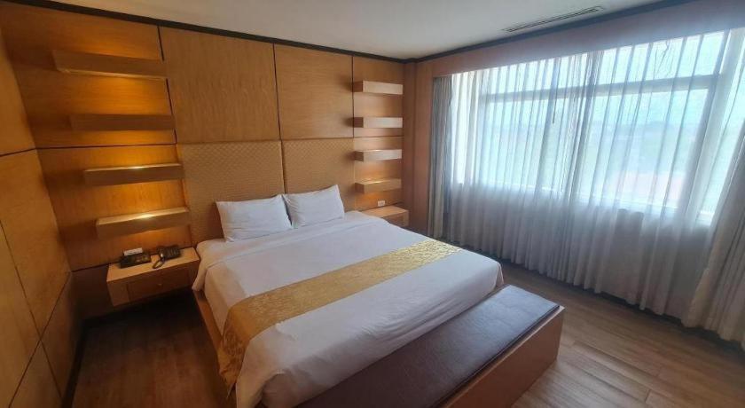 Western Grand Hotel Ratchaburi Ban Bang Kra Dış mekan fotoğraf