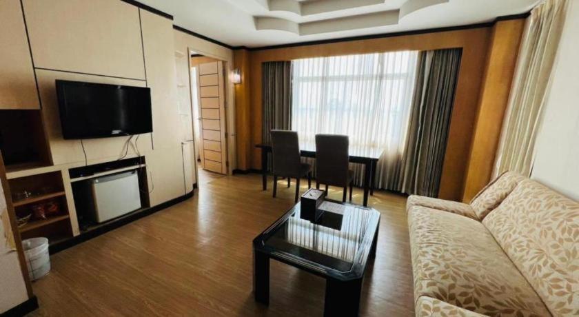Western Grand Hotel Ratchaburi Ban Bang Kra Dış mekan fotoğraf